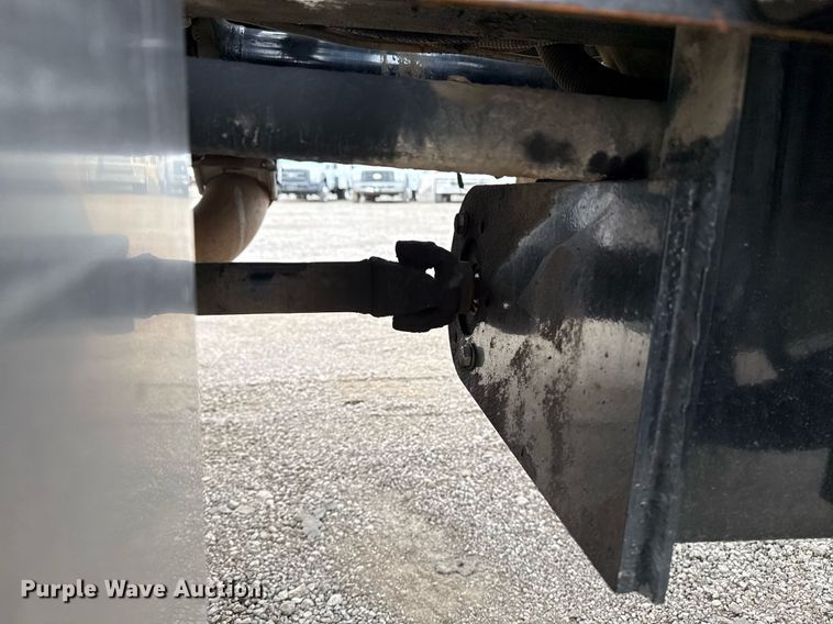 image for item EG2613 2012 Freightliner 114SD crane truck