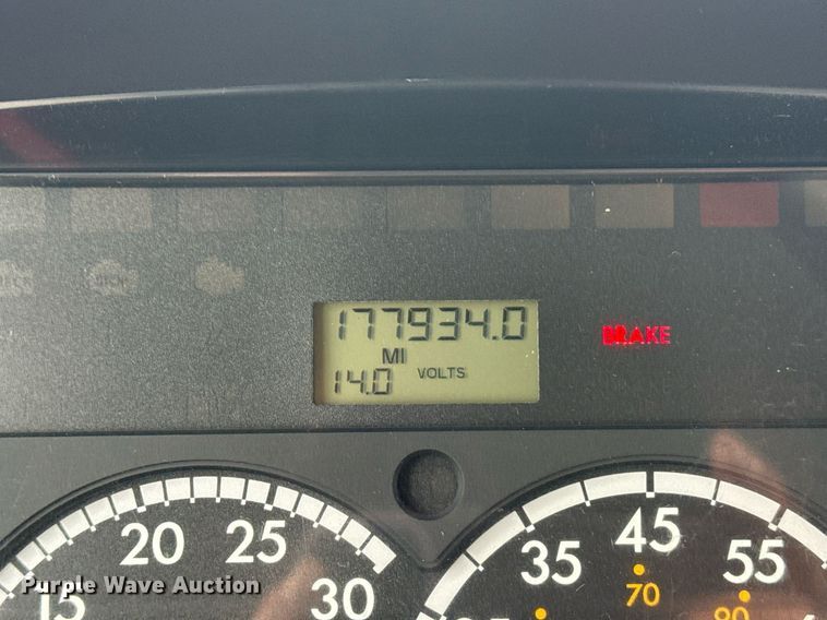 image for item EG2613 2012 Freightliner 114SD crane truck