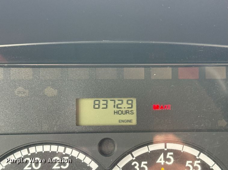 image for item EG2613 2012 Freightliner 114SD crane truck