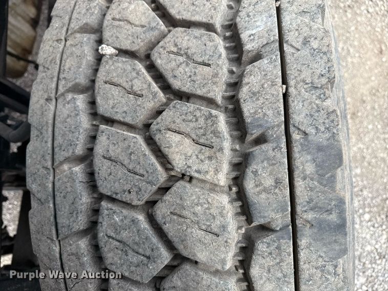 image for item EG2613 2012 Freightliner 114SD crane truck