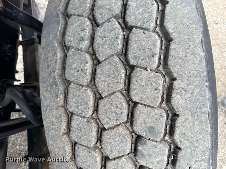 image for item EG2613 2012 Freightliner 114SD crane truck