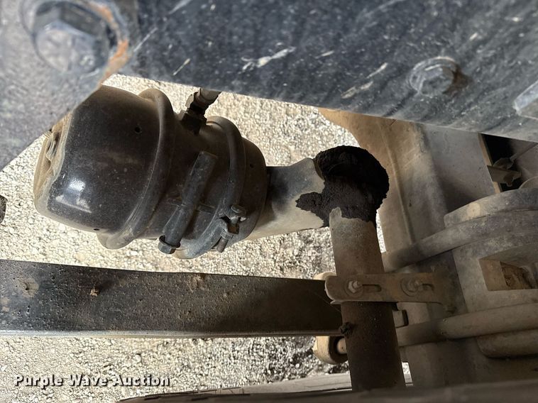 image for item EG2613 2012 Freightliner 114SD crane truck