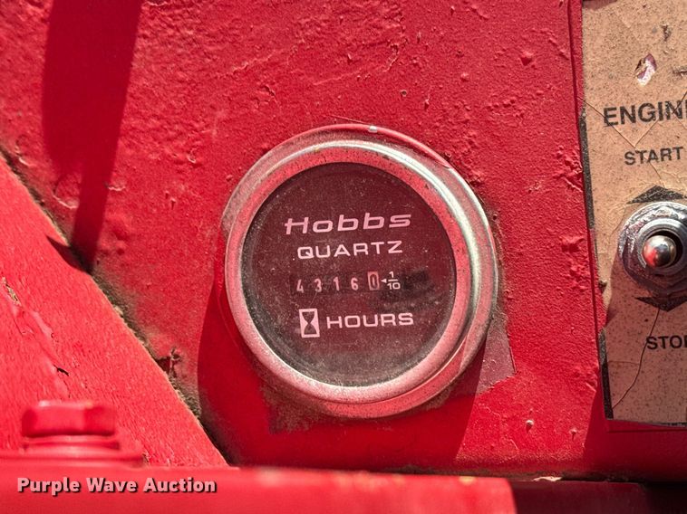 image for item EG2617 2007 Ford F750 Super Duty crane truck