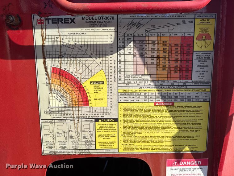 image for item EG2617 2007 Ford F750 Super Duty crane truck