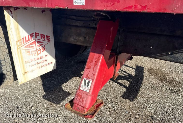 image for item EG2617 2007 Ford F750 Super Duty crane truck