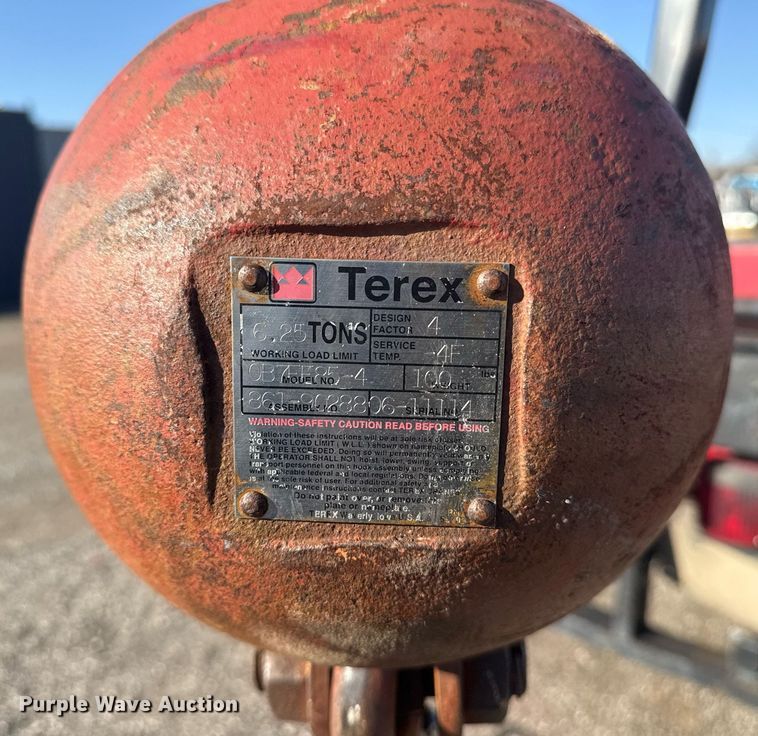 image for item EG2617 2007 Ford F750 Super Duty crane truck