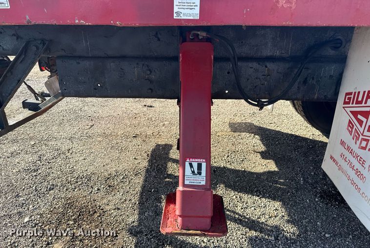 image for item EG2617 2007 Ford F750 Super Duty crane truck