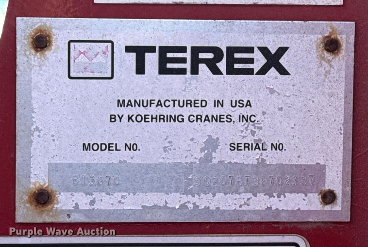 image for item EG2617 2007 Ford F750 Super Duty crane truck