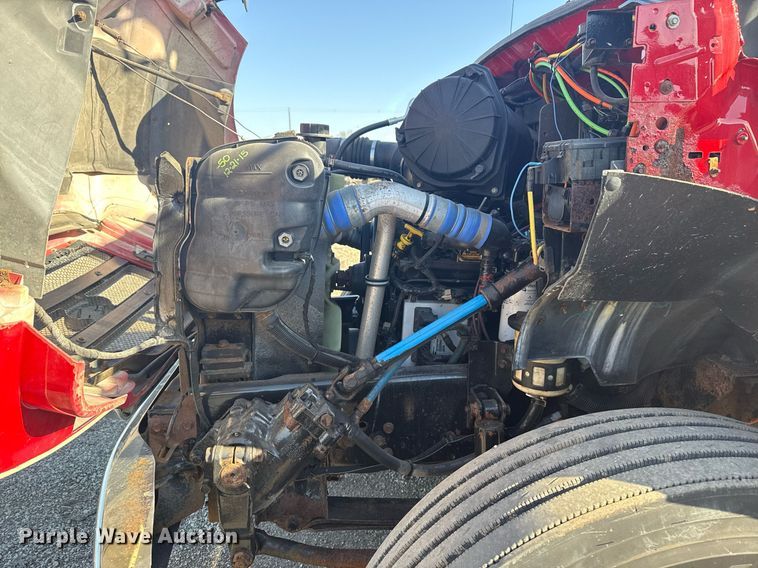 image for item EG2617 2007 Ford F750 Super Duty crane truck