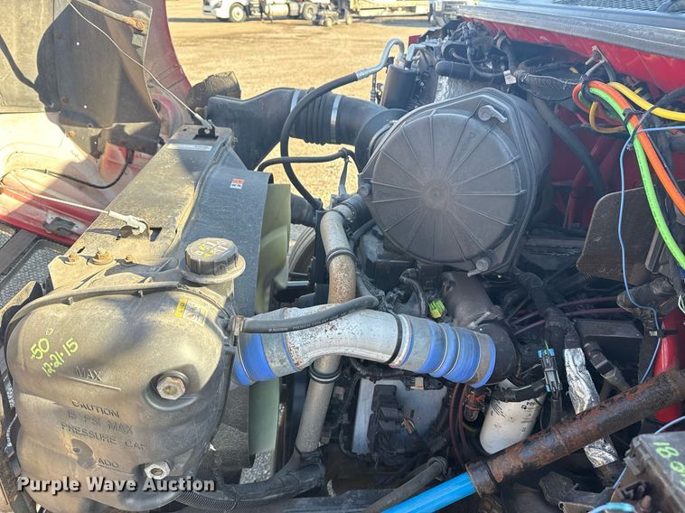 image for item EG2617 2007 Ford F750 Super Duty crane truck