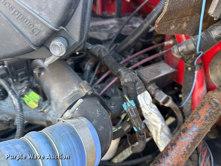 image for item EG2617 2007 Ford F750 Super Duty crane truck