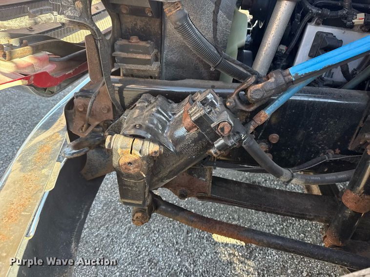 image for item EG2617 2007 Ford F750 Super Duty crane truck