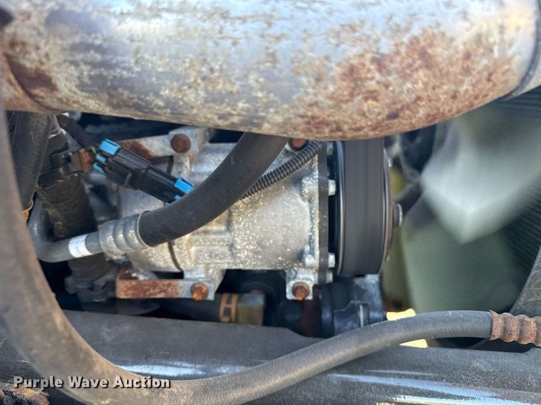 image for item EG2617 2007 Ford F750 Super Duty crane truck