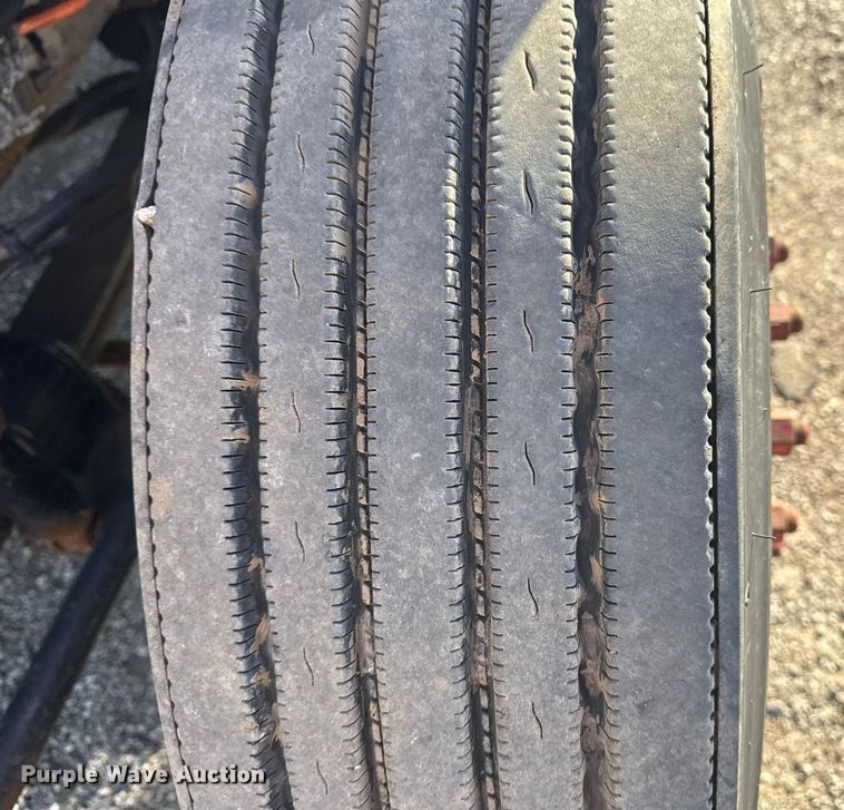 image for item EG2617 2007 Ford F750 Super Duty crane truck