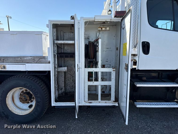 image for item EG2620 2007 Freightliner Business Class M2 Crew Cab crane truck