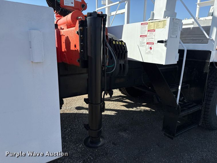 image for item EG2620 2007 Freightliner Business Class M2 Crew Cab crane truck