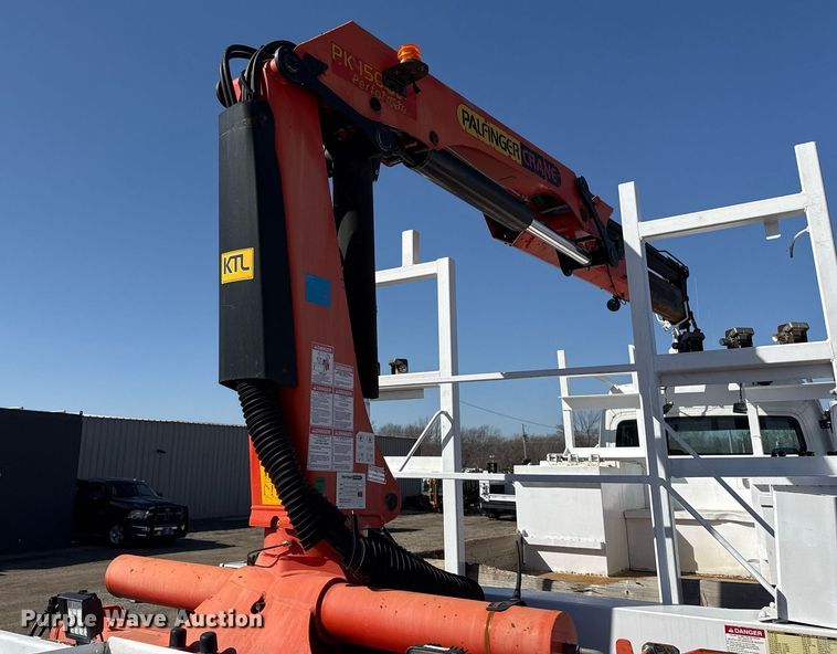 image for item EG2620 2007 Freightliner Business Class M2 Crew Cab crane truck