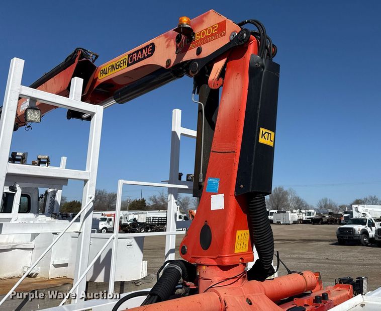 image for item EG2620 2007 Freightliner Business Class M2 Crew Cab crane truck