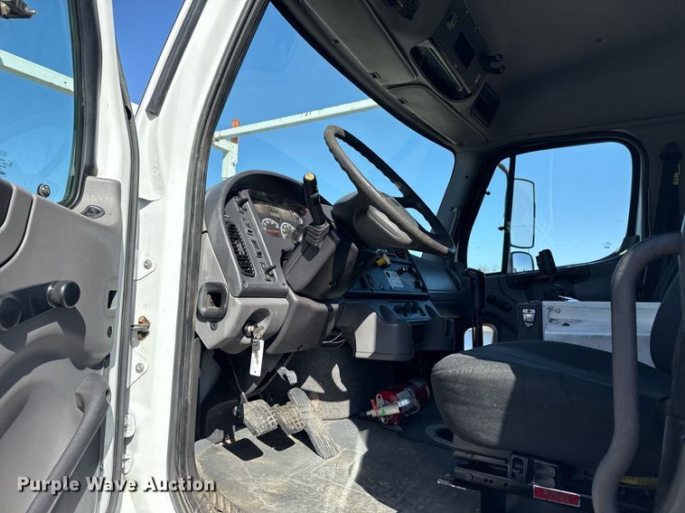 image for item EG2620 2007 Freightliner Business Class M2 Crew Cab crane truck