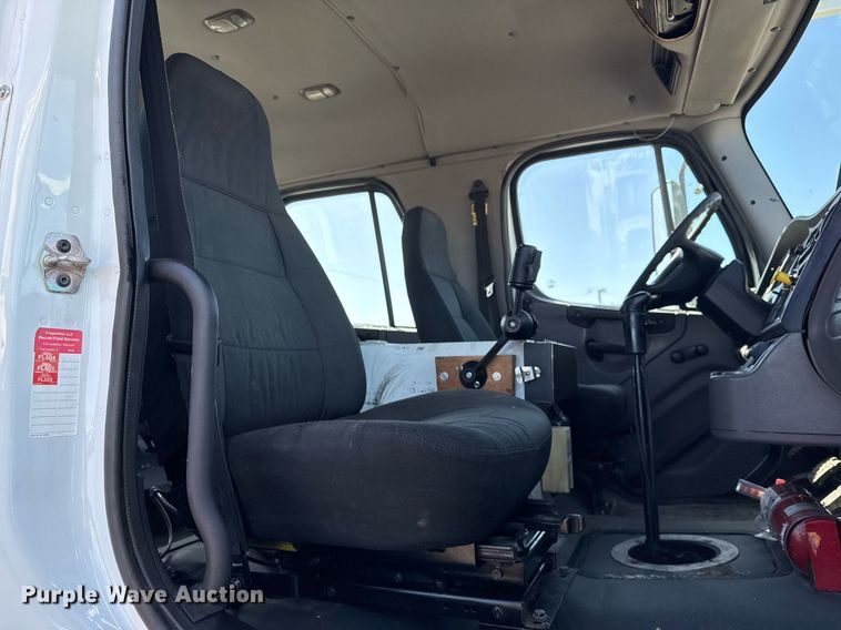 image for item EG2620 2007 Freightliner Business Class M2 Crew Cab crane truck