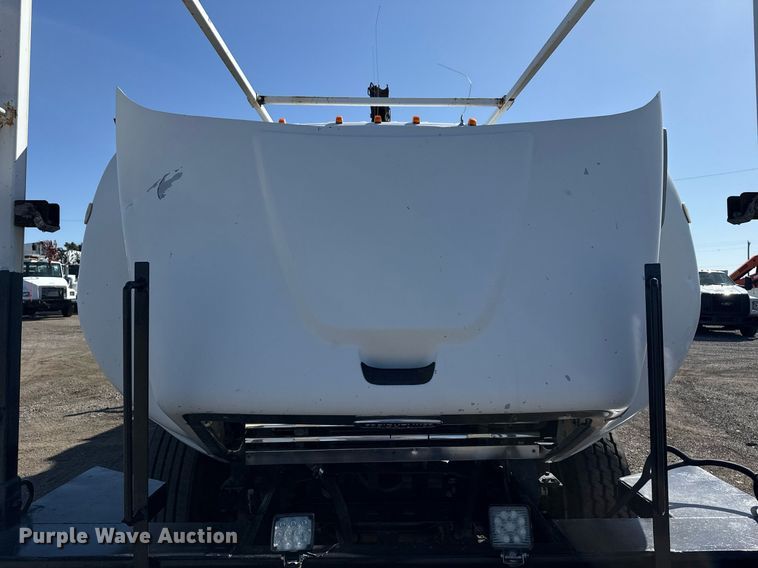 image for item EG2620 2007 Freightliner Business Class M2 Crew Cab crane truck