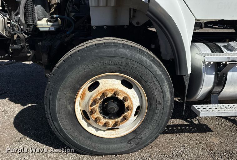 image for item EG2620 2007 Freightliner Business Class M2 Crew Cab crane truck