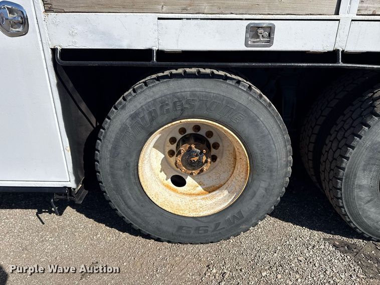 image for item EG2620 2007 Freightliner Business Class M2 Crew Cab crane truck