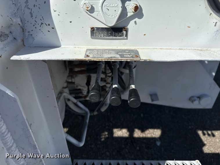 image for item EG2621 2001 Freightliner FL80 digger derrick truck