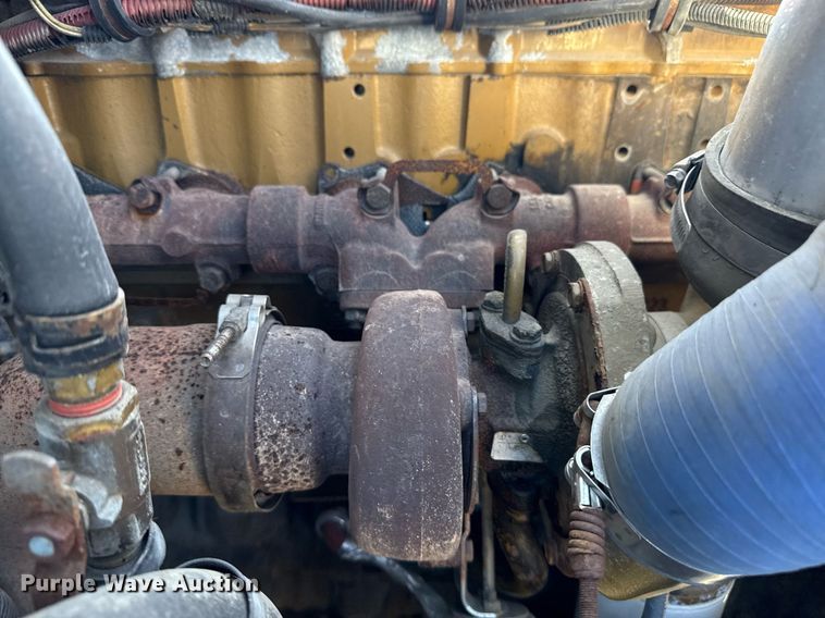 image for item EG2621 2001 Freightliner FL80 digger derrick truck