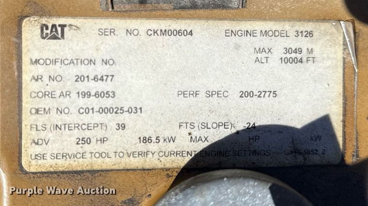 image for item EG2621 2001 Freightliner FL80 digger derrick truck