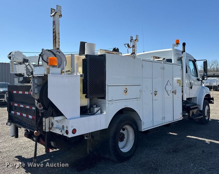 image for item EG2622 2013 Freightliner Business Class M2 Ext. Cab utility / service truck