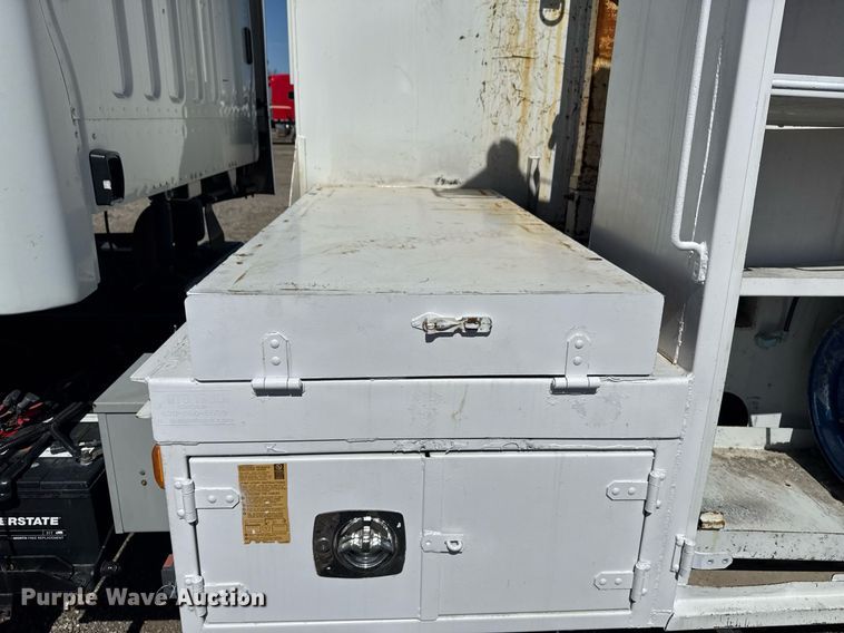 image for item EG2622 2013 Freightliner Business Class M2 Ext. Cab utility / service truck