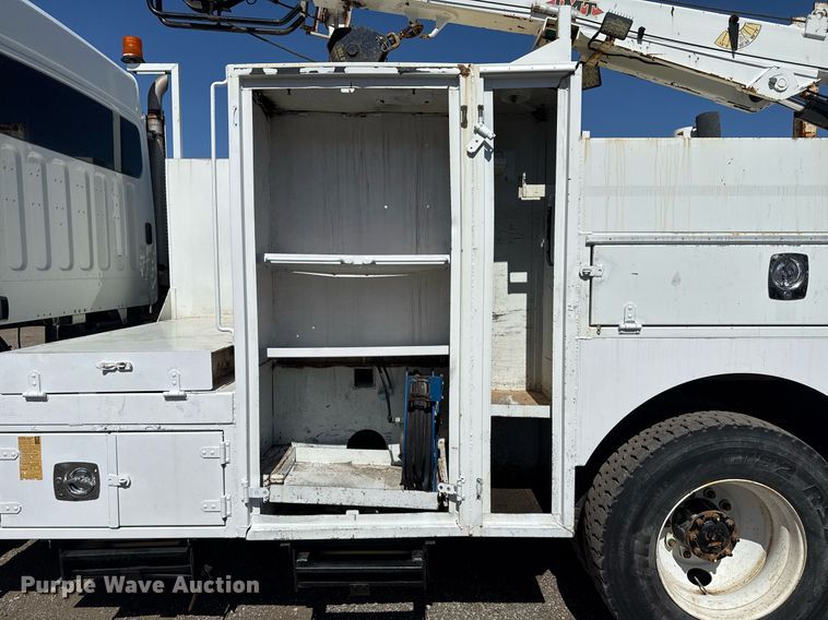 image for item EG2622 2013 Freightliner Business Class M2 Ext. Cab utility / service truck