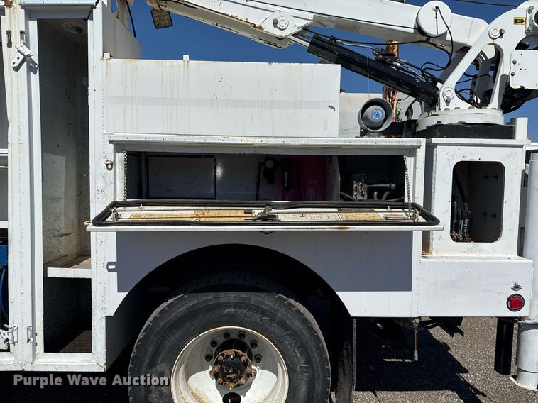 image for item EG2622 2013 Freightliner Business Class M2 Ext. Cab utility / service truck