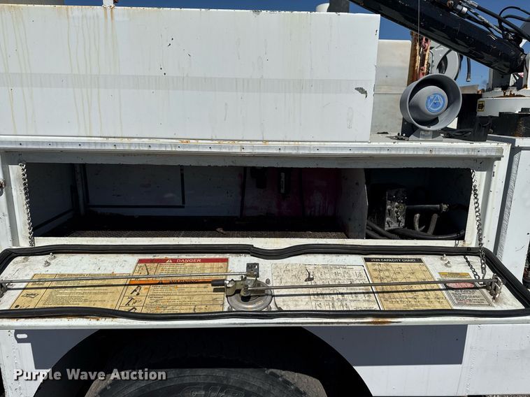 image for item EG2622 2013 Freightliner Business Class M2 Ext. Cab utility / service truck