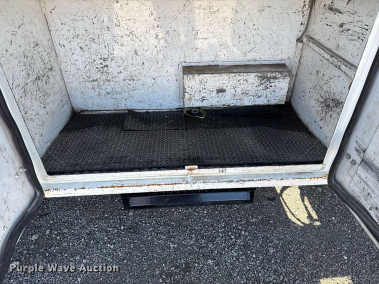 image for item EG2622 2013 Freightliner Business Class M2 Ext. Cab utility / service truck