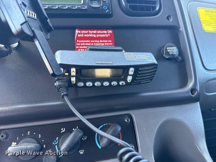 image for item EG2622 2013 Freightliner Business Class M2 Ext. Cab utility / service truck