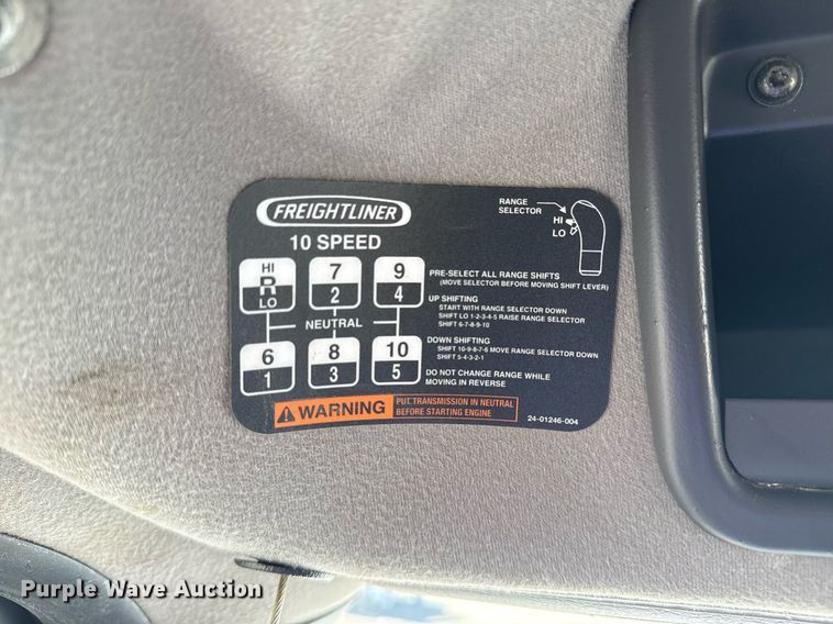 image for item EG2622 2013 Freightliner Business Class M2 Ext. Cab utility / service truck