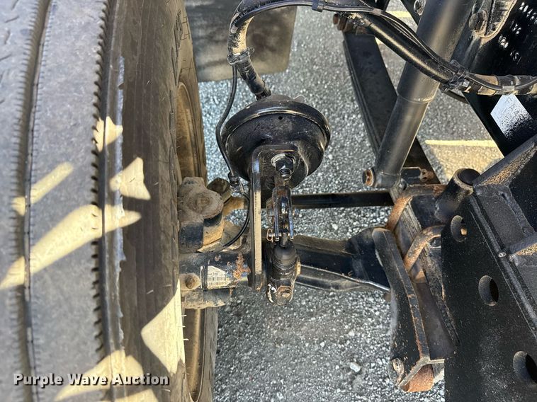 image for item EG2622 2013 Freightliner Business Class M2 Ext. Cab utility / service truck