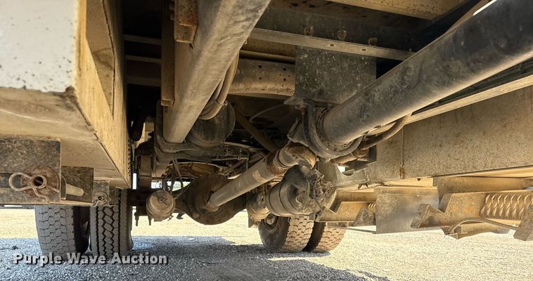 image for item EG2622 2013 Freightliner Business Class M2 Ext. Cab utility / service truck