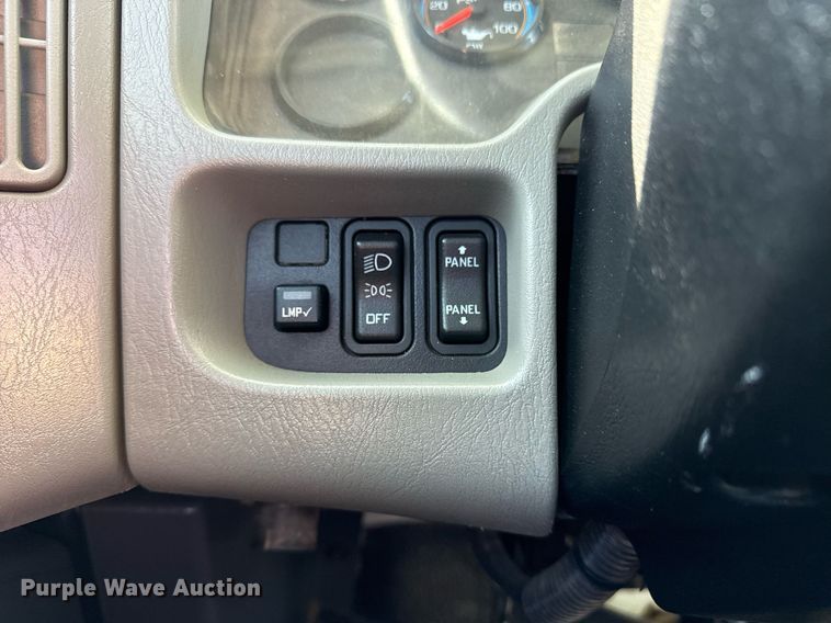 image for item EG2625 2015 International 4300 water truck