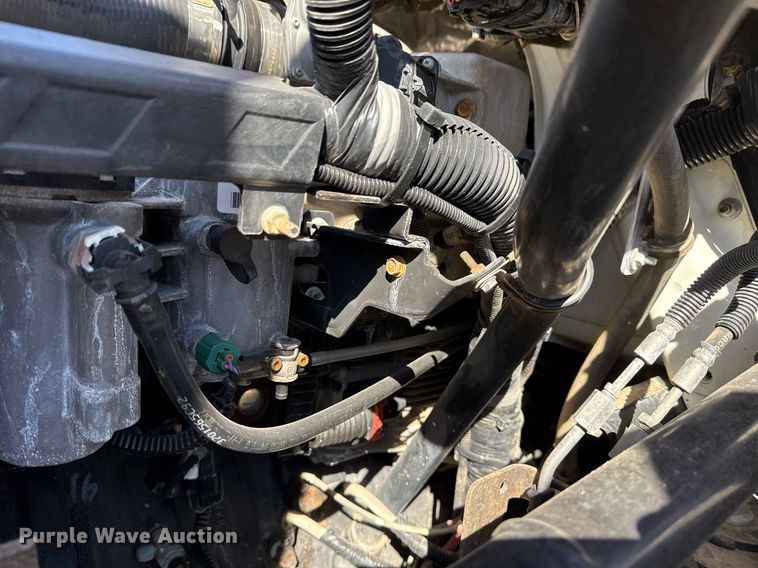 image for item EG2625 2015 International 4300 water truck