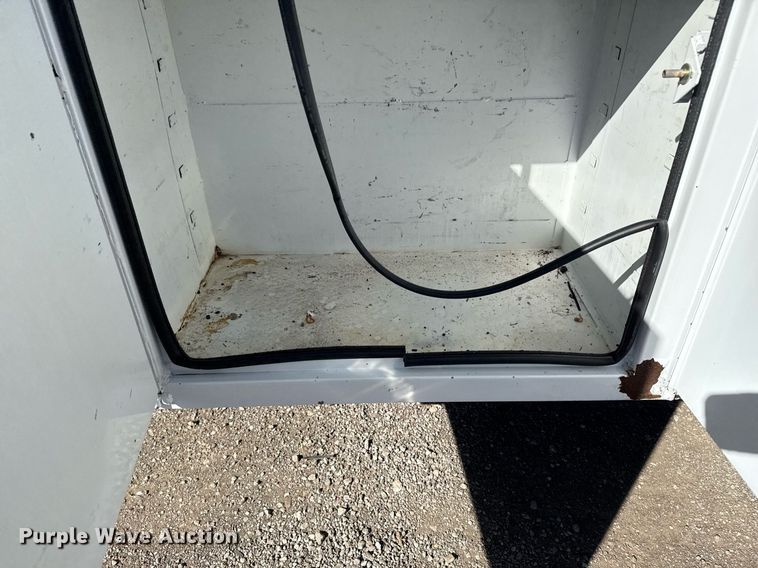 image for item EG2626 2012 Ford F450 Super Duty bucket truck