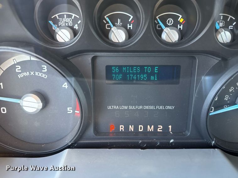 image for item EG2626 2012 Ford F450 Super Duty bucket truck