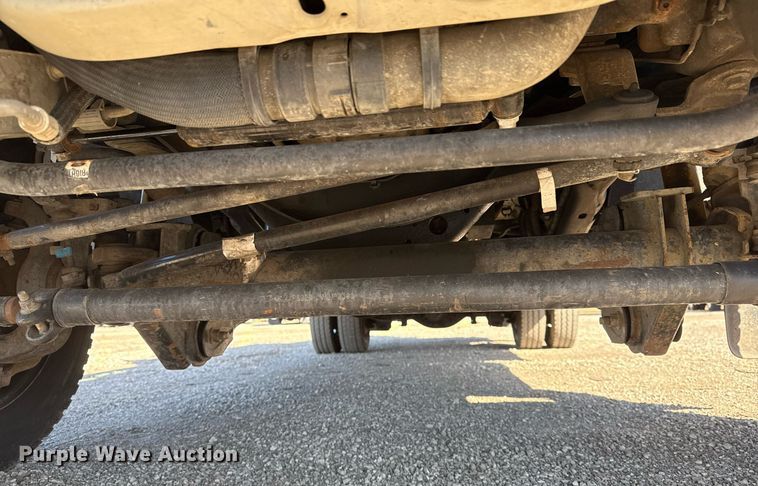 image for item EG2626 2012 Ford F450 Super Duty bucket truck