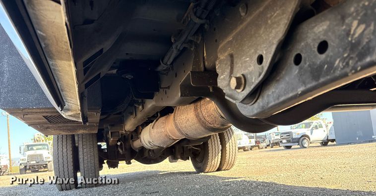 image for item EG2626 2012 Ford F450 Super Duty bucket truck