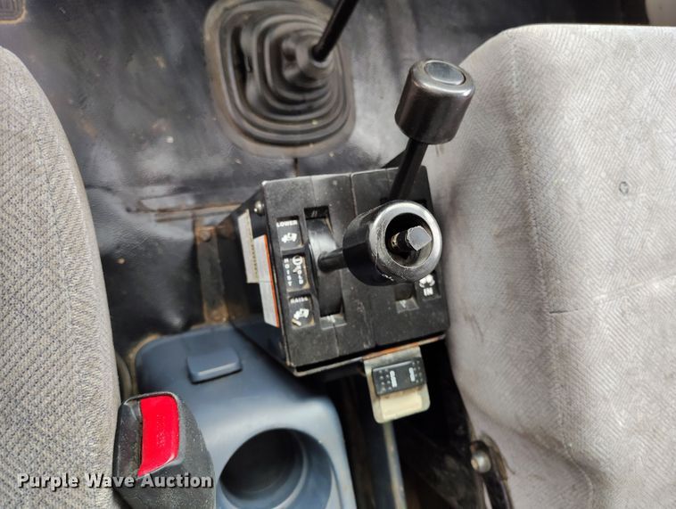 image for item EH0180 2008 Hino dump truck