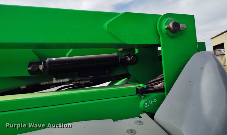 image for item EH0186 2015 Genie  Z-40/23N RJ boom lift