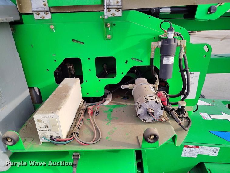 image for item EH0186 2015 Genie  Z-40/23N RJ boom lift