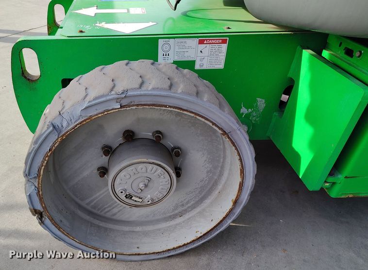 image for item EH0186 2015 Genie  Z-40/23N RJ boom lift